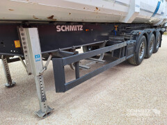 Schmitz Cargobull Tipper Steel half pipe body 48m³ 