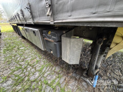 Schmitz Cargobull Curtainsider Varios 