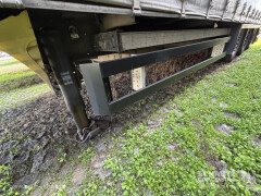 Schmitz Cargobull Curtainsider Varios 