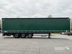 Schmitz Cargobull Curtainsider Standard 