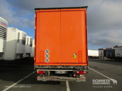 Schmitz Cargobull Semitrailer Curtainsider Standard Hayon 