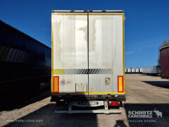 WIELTON Curtainsider Mega 