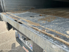 FRUEHAUF Semitrailer Dryfreight Standard Porte relevante 
