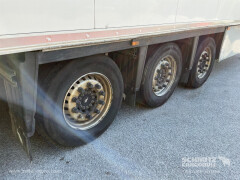 Schmitz Cargobull Reefer Meat hanging system 