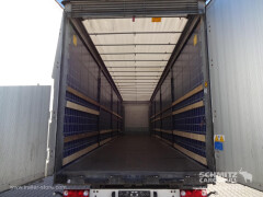 Schmitz Cargobull Curtainsider Varios 
