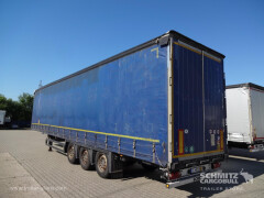 Schmitz Cargobull Curtainsider Mega 