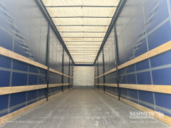 Schmitz Cargobull Semitrailer Curtainsider Mega 