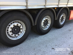 Schmitz Cargobull Curtainsider Standard , Folding wall right 