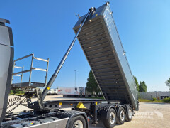 Schmitz Cargobull Tipper Alu-square sided body 27m³ 