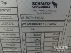 Schmitz Cargobull Curtainsider Varios 