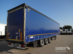 Schmitz Cargobull Curtainsider Varios 