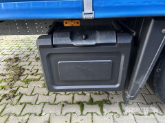 Schmitz Cargobull Curtainsider Mega 