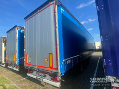 Schmitz Cargobull Curtainsider Mega 