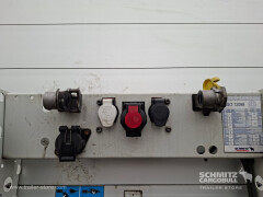 Schmitz Cargobull Curtainsider Mega Getränke 