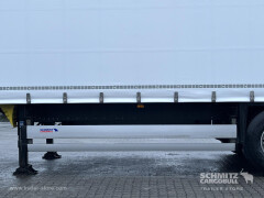 Schmitz Cargobull Curtainsider Standard Getränke 