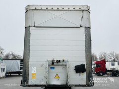 Schmitz Cargobull Curtainsider Mega Getränke 