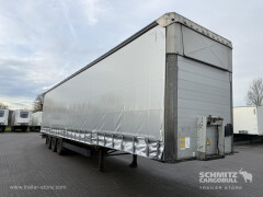 Schmitz Cargobull Curtainsider Mega Getränke 