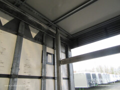 Schmitz Cargobull Curtainsider Mega Getränke 