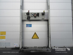 Schmitz Cargobull Curtainsider Mega Getränke 