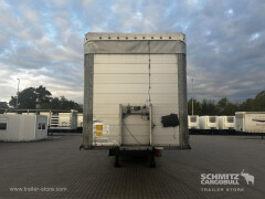 Schmitz Cargobull Curtainsider Standard Getränke 