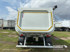 Schmitz Cargobull Tipper Steel half pipe body 29m³ 