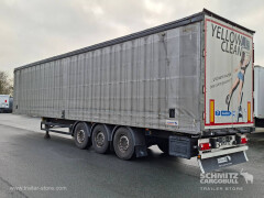 Schmitz Cargobull Curtainsider Standard Getränke 