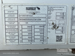 Schmitz Cargobull Curtainsider Coil Getränke 