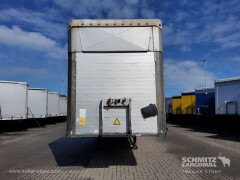 Schmitz Cargobull Curtainsider Mega Getränke 