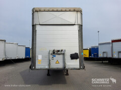Schmitz Cargobull Curtainsider Mega Getränke 