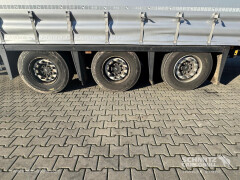 Schmitz Cargobull Curtainsider Mega 