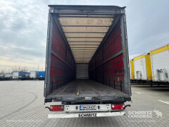 Schmitz Cargobull Curtainsider Mega 