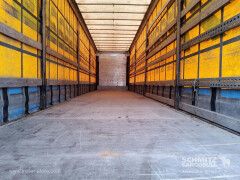 Schmitz Cargobull Curtainsider Mega Getränke 