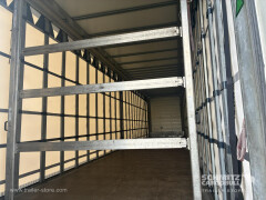 Schmitz Cargobull Curtainsider Mega 