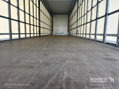 Schmitz Cargobull Curtainsider Mega 