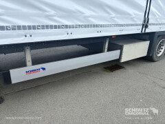 Schmitz Cargobull Curtainsider Mega 