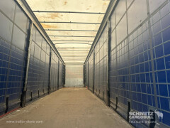 Schmitz Cargobull Semitrailer Curtainsider Mega 