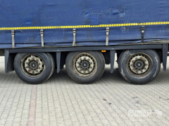 Schmitz Cargobull Curtainsider Mega 