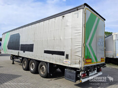 Schmitz Cargobull Curtainsider Standard Getränke 