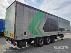 Schmitz Cargobull Curtainsider Standard Getränke 