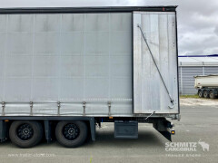 Schmitz Cargobull Curtainsider Mega 