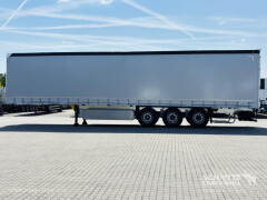 Schmitz Cargobull Curtainsider Standard Getränke 