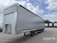 Schmitz Cargobull Curtainsider Mega Getränke 