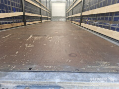 Schmitz Cargobull Curtainsider Mega 