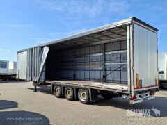 Schmitz Cargobull Curtainsider Mega Getränke 