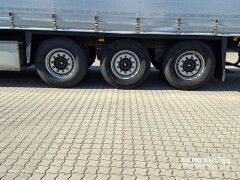 Schmitz Cargobull Curtainsider Standard 
