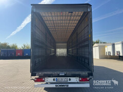 Schmitz Cargobull Curtainsider Mega 