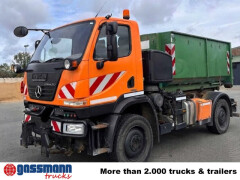 Unimog U 20 4x4, City-Abroller, Zapfwelle, 